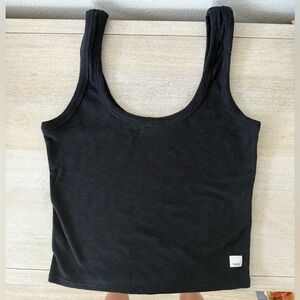 Black Vuori Ribbed Tanks Size Small